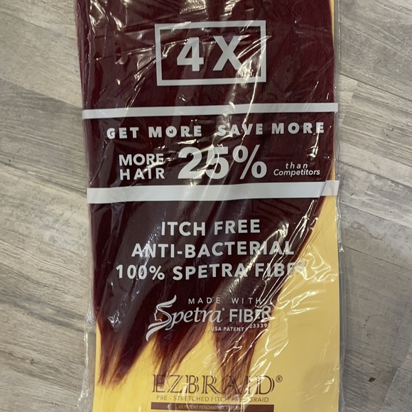 Ezbrand pre-stretched 26’ braiding hair - Picture 3 of 4